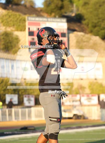 Thumbnail 3 in Oaks Ghristian vs Alemany Varsity photogallery.