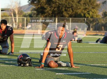 Thumbnail 1 in Oaks Ghristian vs Alemany Varsity photogallery.