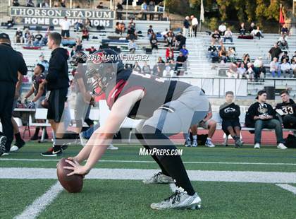 Thumbnail 3 in Oaks Ghristian vs Alemany Varsity photogallery.