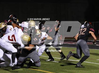 Thumbnail 3 in Oaks Ghristian vs Alemany Varsity photogallery.