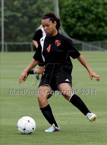 Thumbnail 2 in Southwest Onslow vs Central Academy (NCHSAA 1A Final) photogallery.