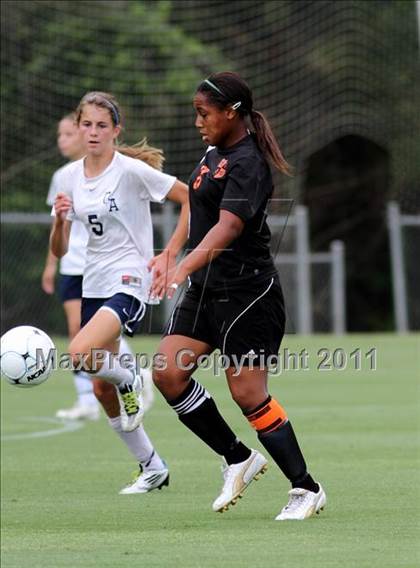 Thumbnail 2 in Southwest Onslow vs Central Academy (NCHSAA 1A Final) photogallery.