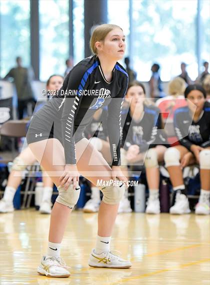 Thumbnail 3 in Dobson vs Holbrook (EPIC Tournament Chandler Prep Invite) photogallery.