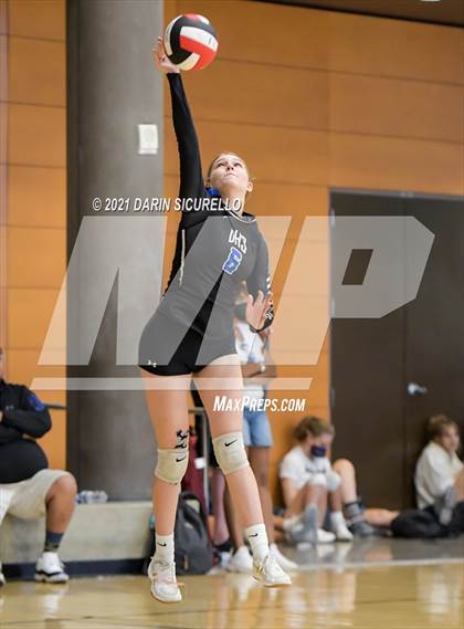 Thumbnail 2 in Dobson vs Holbrook (EPIC Tournament Chandler Prep Invite) photogallery.