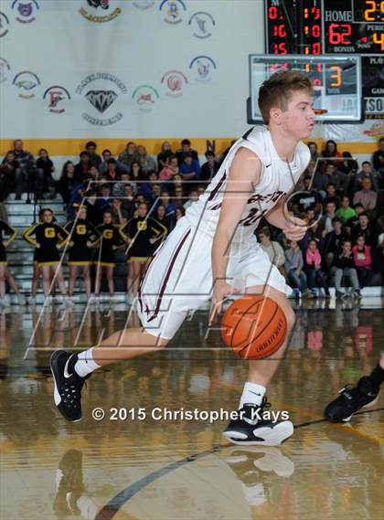 Thumbnail 1 in Benton vs Goreville (Goreville Invitational Tournament) photogallery.