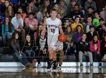 Thumbnail 1 in Benton vs Goreville (Goreville Invitational Tournament) photogallery.