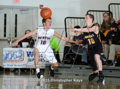 Thumbnail 3 in Benton vs Goreville (Goreville Invitational Tournament) photogallery.