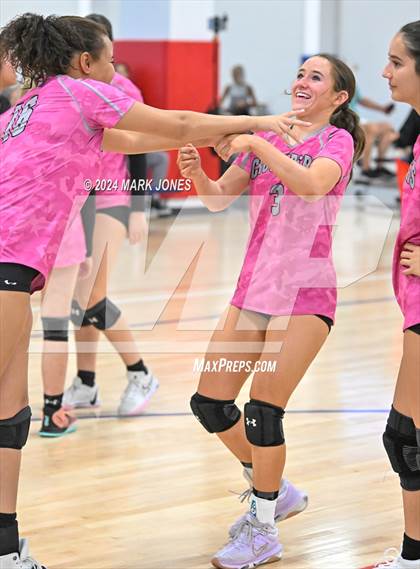 Thumbnail 1 in Seton Catholic vs. Faith Lutheran (Nike TOC Southwest) photogallery.