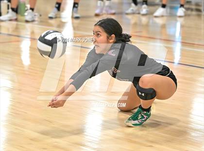Thumbnail 3 in Seton Catholic vs. Faith Lutheran (Nike TOC Southwest) photogallery.