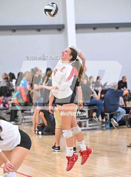 Thumbnail 2 in Seton Catholic vs. Faith Lutheran (Nike TOC Southwest) photogallery.