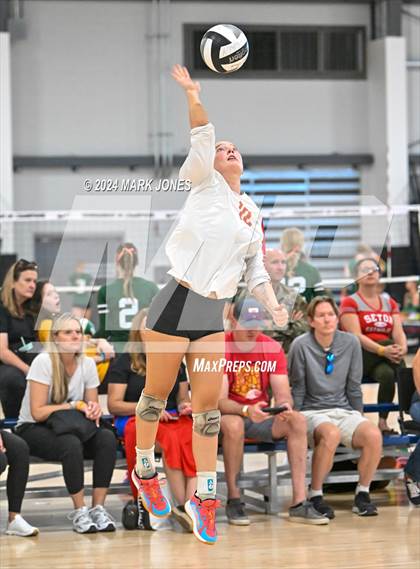 Thumbnail 3 in Seton Catholic vs. Faith Lutheran (Nike TOC Southwest) photogallery.