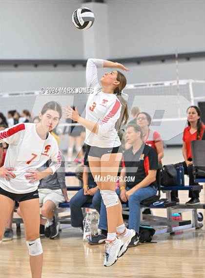 Thumbnail 1 in Seton Catholic vs. Faith Lutheran (Nike TOC Southwest) photogallery.