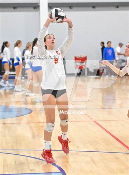 Thumbnail 3 in Seton Catholic vs. Faith Lutheran (Nike TOC Southwest) photogallery.