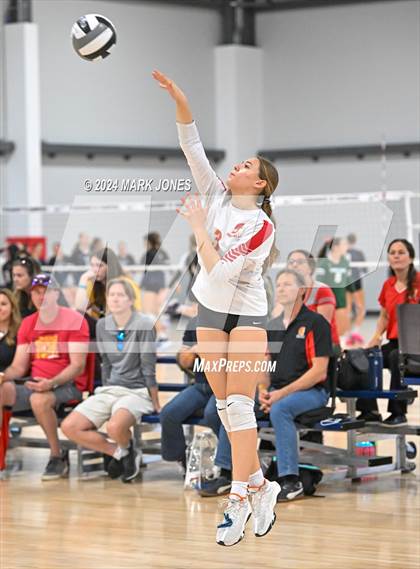 Thumbnail 2 in Seton Catholic vs. Faith Lutheran (Nike TOC Southwest) photogallery.