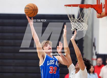 Thumbnail 2 in Mid-Pacific Institute vs. Los Alamitos photogallery.