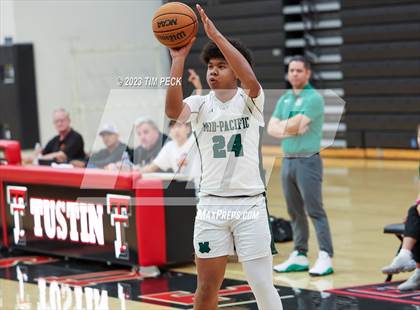 Thumbnail 1 in Mid-Pacific Institute vs. Los Alamitos photogallery.