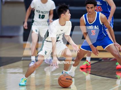 Thumbnail 3 in Mid-Pacific Institute vs. Los Alamitos photogallery.