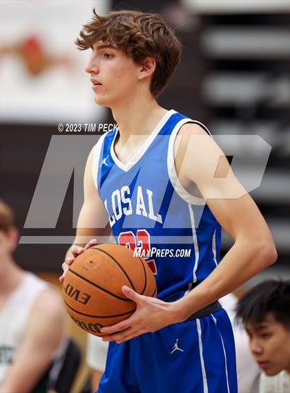 Thumbnail 3 in Mid-Pacific Institute vs. Los Alamitos photogallery.