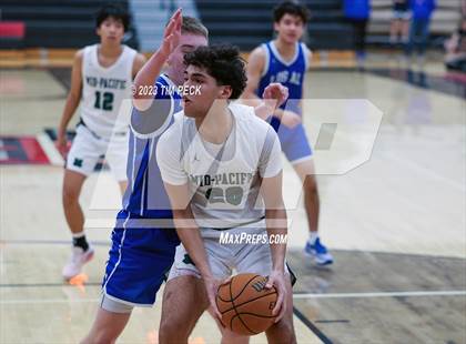 Thumbnail 3 in Mid-Pacific Institute vs. Los Alamitos photogallery.