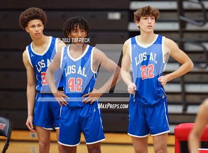 Thumbnail 2 in Mid-Pacific Institute vs. Los Alamitos photogallery.