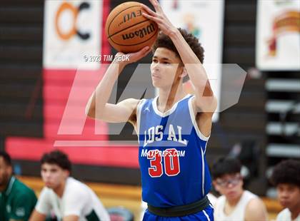 Thumbnail 3 in Mid-Pacific Institute vs. Los Alamitos photogallery.