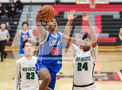 Thumbnail 2 in Mid-Pacific Institute vs. Los Alamitos photogallery.