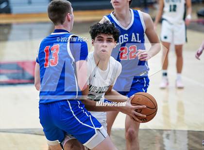 Thumbnail 1 in Mid-Pacific Institute vs. Los Alamitos photogallery.