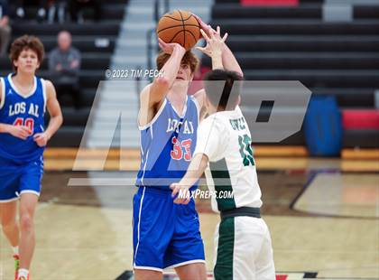 Thumbnail 3 in Mid-Pacific Institute vs. Los Alamitos photogallery.
