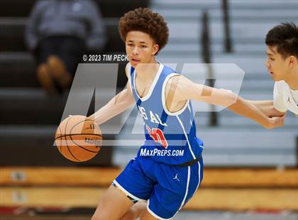 Thumbnail 2 in Mid-Pacific Institute vs. Los Alamitos photogallery.