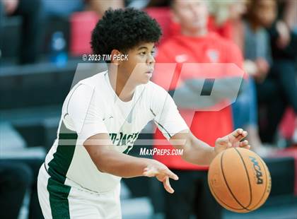 Thumbnail 3 in Mid-Pacific Institute vs. Los Alamitos photogallery.