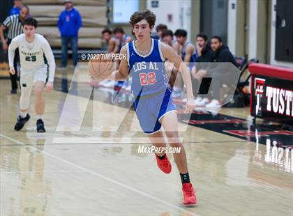Thumbnail 2 in Mid-Pacific Institute vs. Los Alamitos photogallery.