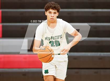 Thumbnail 1 in Mid-Pacific Institute vs. Los Alamitos photogallery.