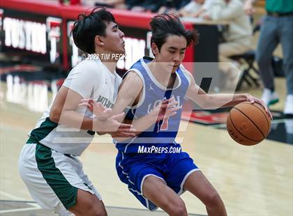Thumbnail 3 in Mid-Pacific Institute vs. Los Alamitos photogallery.