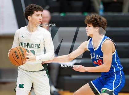 Thumbnail 2 in Mid-Pacific Institute vs. Los Alamitos photogallery.