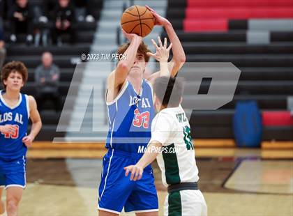 Thumbnail 1 in Mid-Pacific Institute vs. Los Alamitos photogallery.