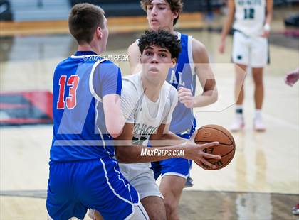 Thumbnail 2 in Mid-Pacific Institute vs. Los Alamitos photogallery.