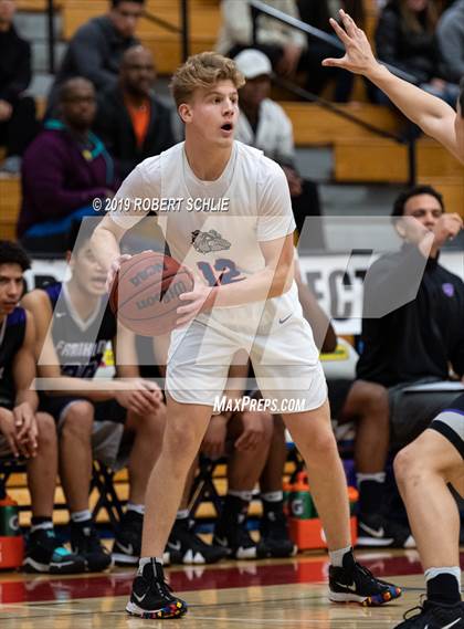 Thumbnail 2 in Folsom vs. Franklin (CIF SJS D1 Playoff) photogallery.