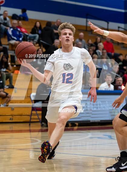 Thumbnail 2 in Folsom vs. Franklin (CIF SJS D1 Playoff) photogallery.