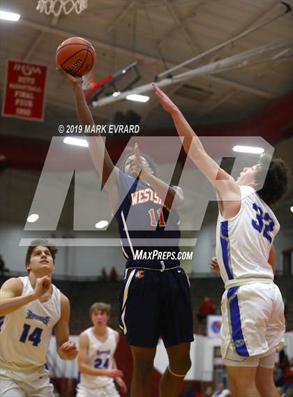 Thumbnail 3 in Hamilton Southeastern vs. Gary West Side photogallery.