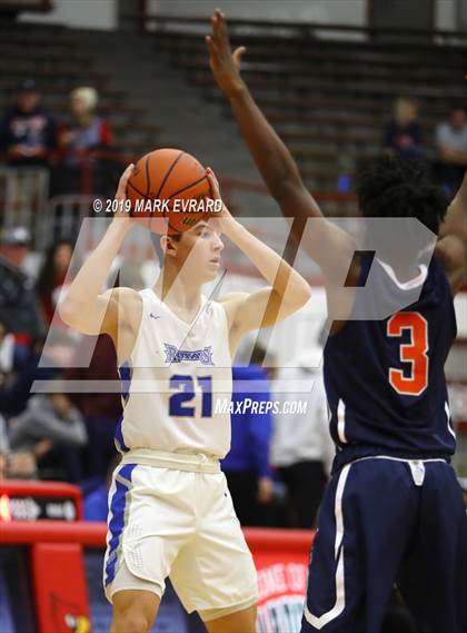 Thumbnail 2 in Hamilton Southeastern vs. Gary West Side photogallery.