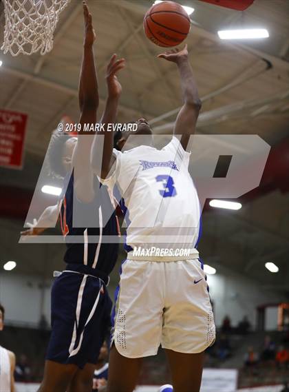 Thumbnail 1 in Hamilton Southeastern vs. Gary West Side photogallery.