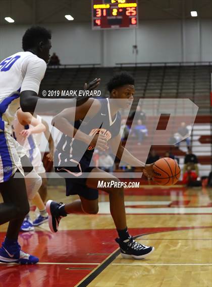 Thumbnail 1 in Hamilton Southeastern vs. Gary West Side photogallery.