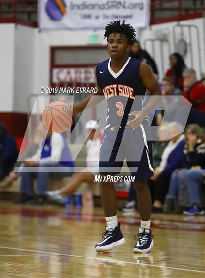 Thumbnail 2 in Hamilton Southeastern vs. Gary West Side photogallery.