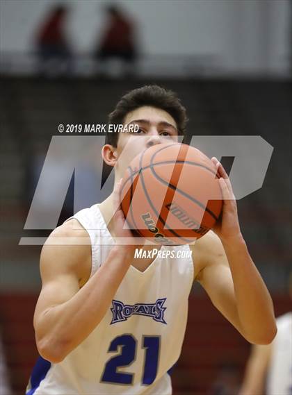 Thumbnail 3 in Hamilton Southeastern vs. Gary West Side photogallery.