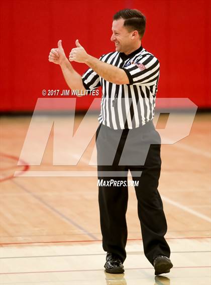 Thumbnail 2 in Corona del Sol vs. Shadow Mountain (Lady Titan Winter Hoops Classic) photogallery.