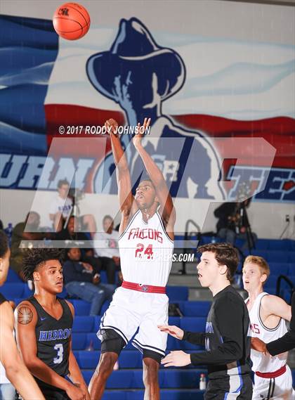 Thumbnail 3 in Tompkins vs Hebron (McDonald's Texas Invitational) photogallery.