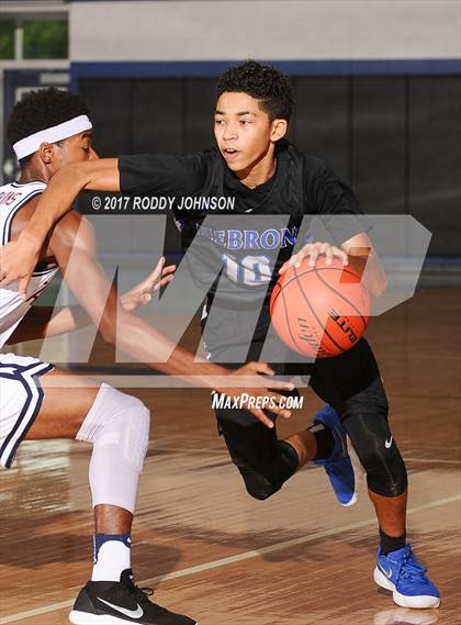 Thumbnail 1 in Tompkins vs Hebron (McDonald's Texas Invitational) photogallery.