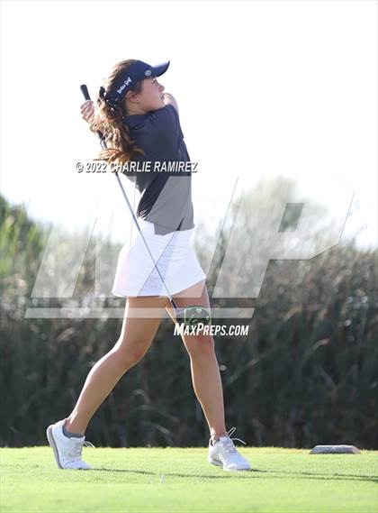 Thumbnail 1 in Mountain View Invitational photogallery.