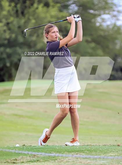 Thumbnail 1 in Mountain View Invitational photogallery.