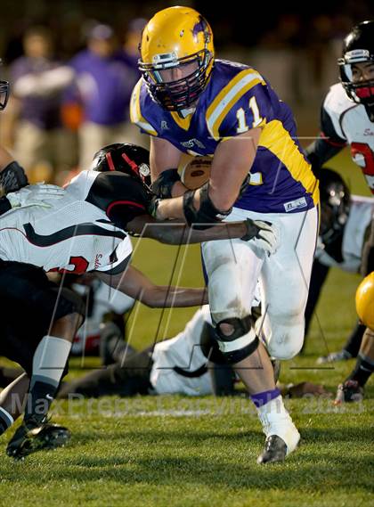 Thumbnail 3 in Salesian @ Middletown (CIF NCS D5 Semifinal) photogallery.
